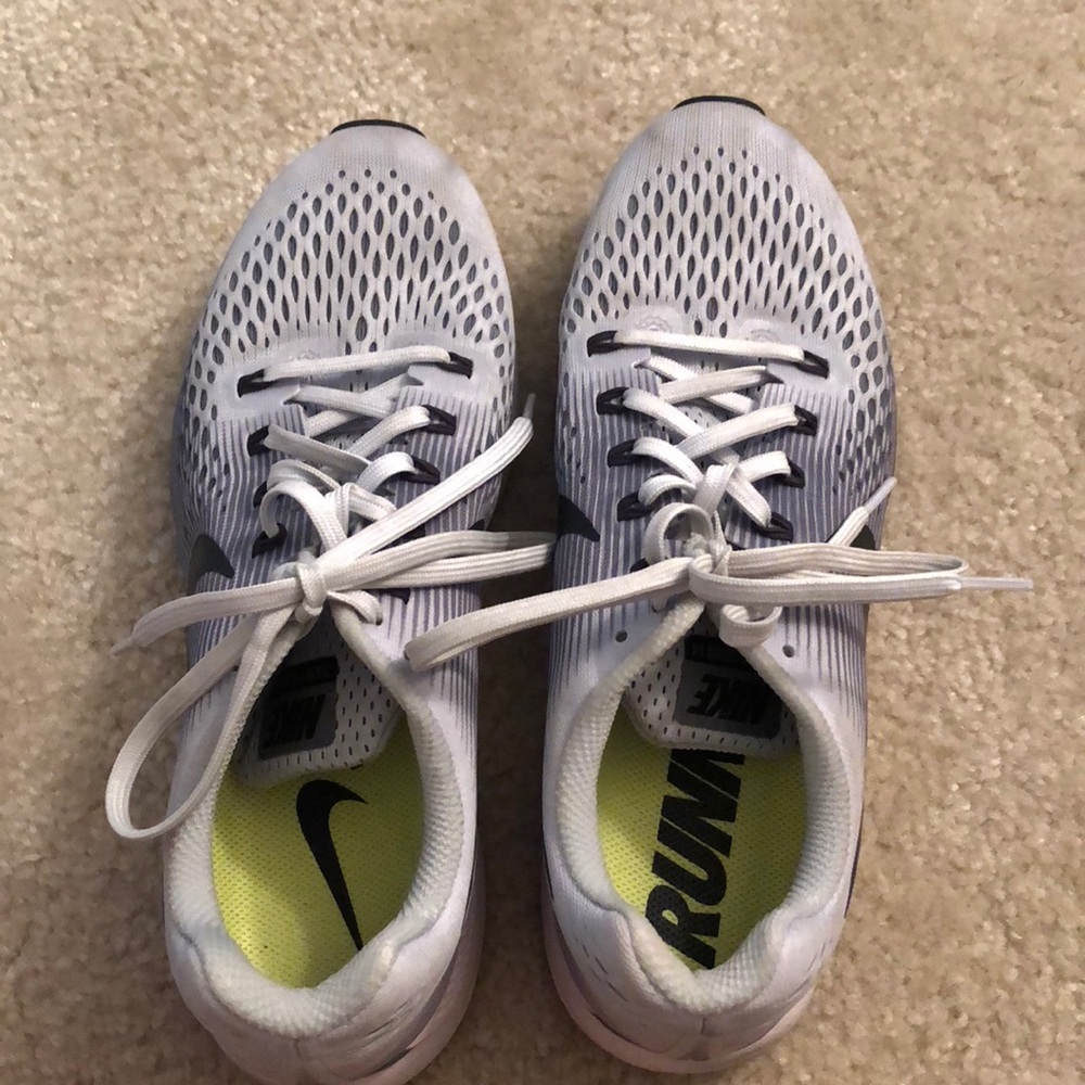 Nike Zoom Sneaker